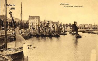 De Arnemuidse vissersvloot in de haven van Vlissingen. De Arnemuidse vissersvloot in de haven van Vlissingen.