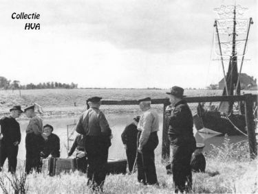 Oude vissers op het Schorretje. Oude vissers op het Schorretje.